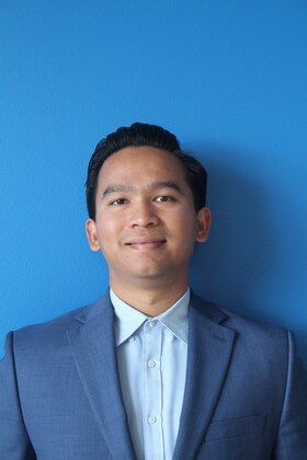 Staff member Min Thura from ID_8ab2f4