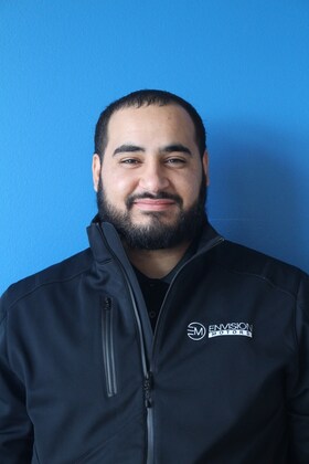 Staff member Abdul Hinosh from ID_8ab2f4