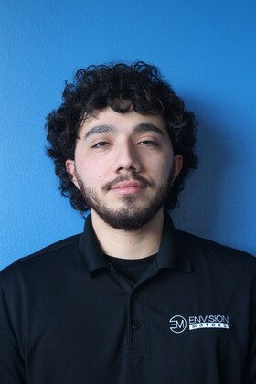 Staff member Alexis Gonzalez from ID_55f15d