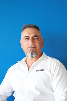 Staff member Waheed Hanifzada from ID_8ab2f4