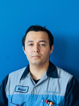Staff member Manuel De La Rosa Gandara from ID_313d0e
