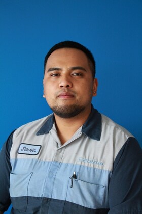 Staff member Jervin Mendoza Lomboy from ID_313d0e