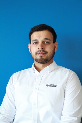 Staff member Ibraheem Jafri from ID_8ab2f4