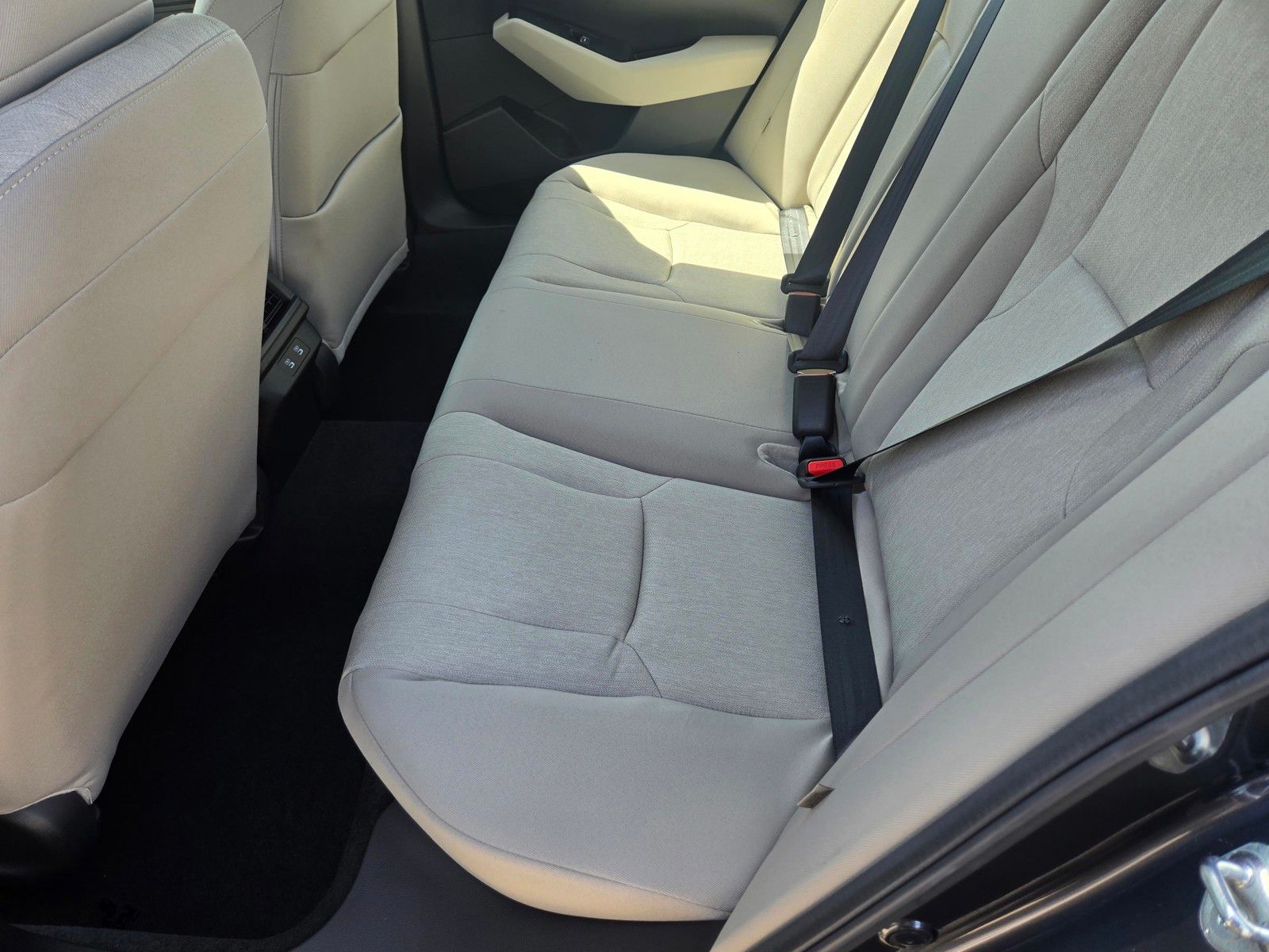 2026 Honda Accord SE - Photo 8