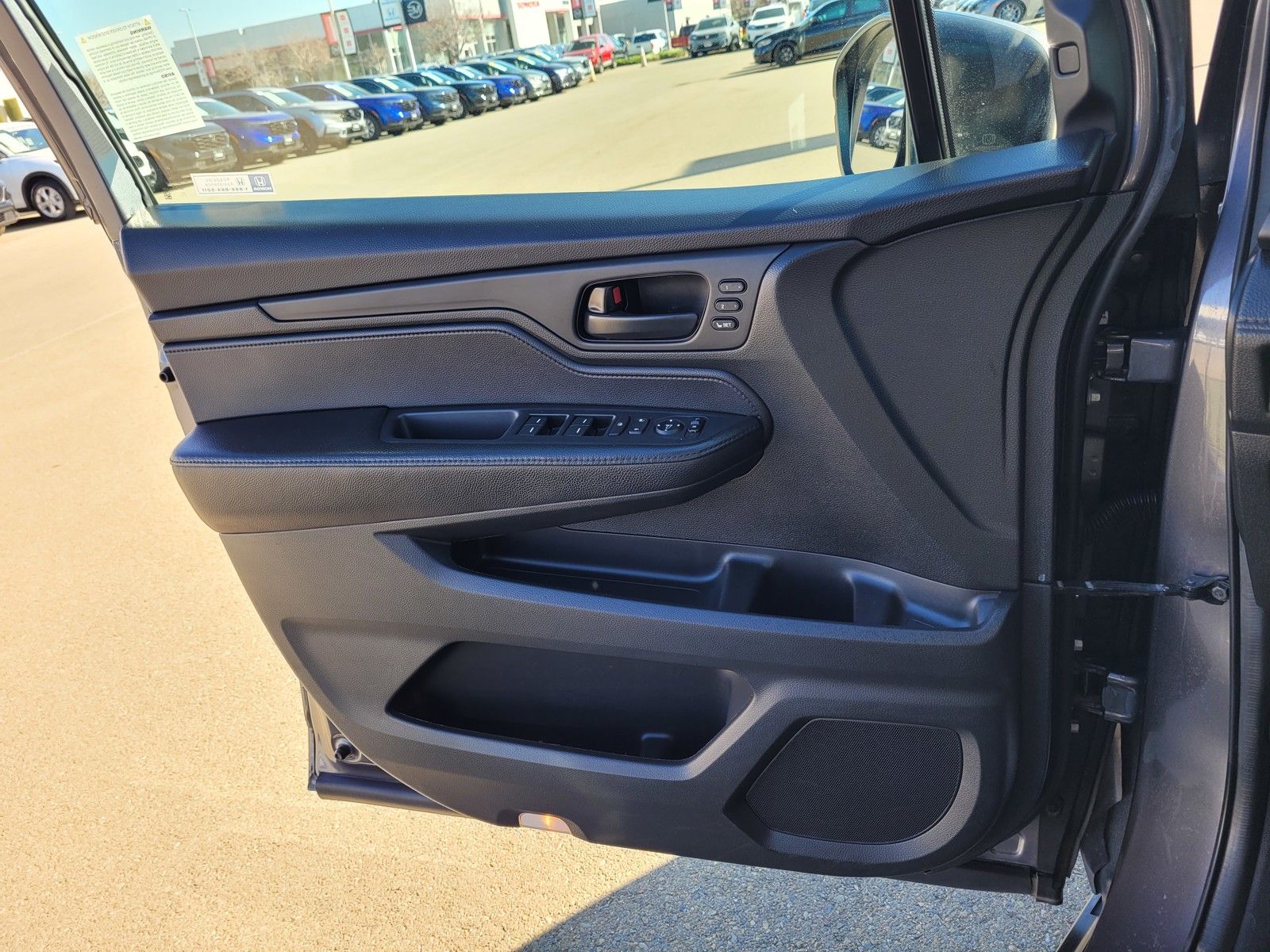 2022 Honda Odyssey EX-L - Photo 18