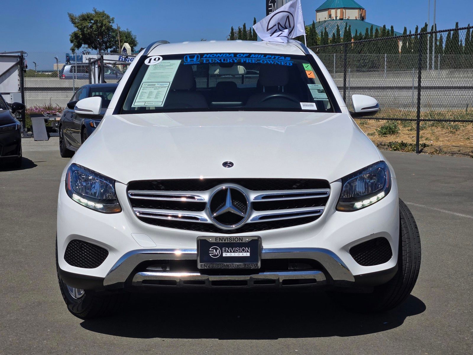 Used 2019 Mercedes-Benz GLC GLC300 with VIN WDC0G4KB9K1004105 for sale in Milpitas, CA