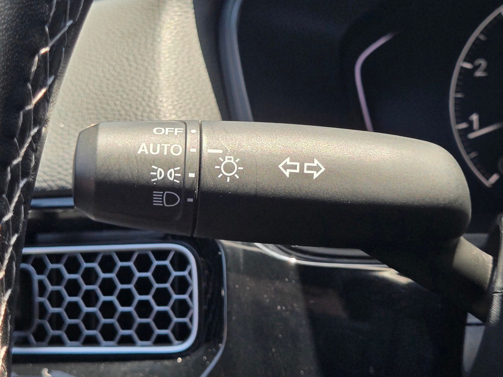 2024 Honda Civic Sport - Photo 23