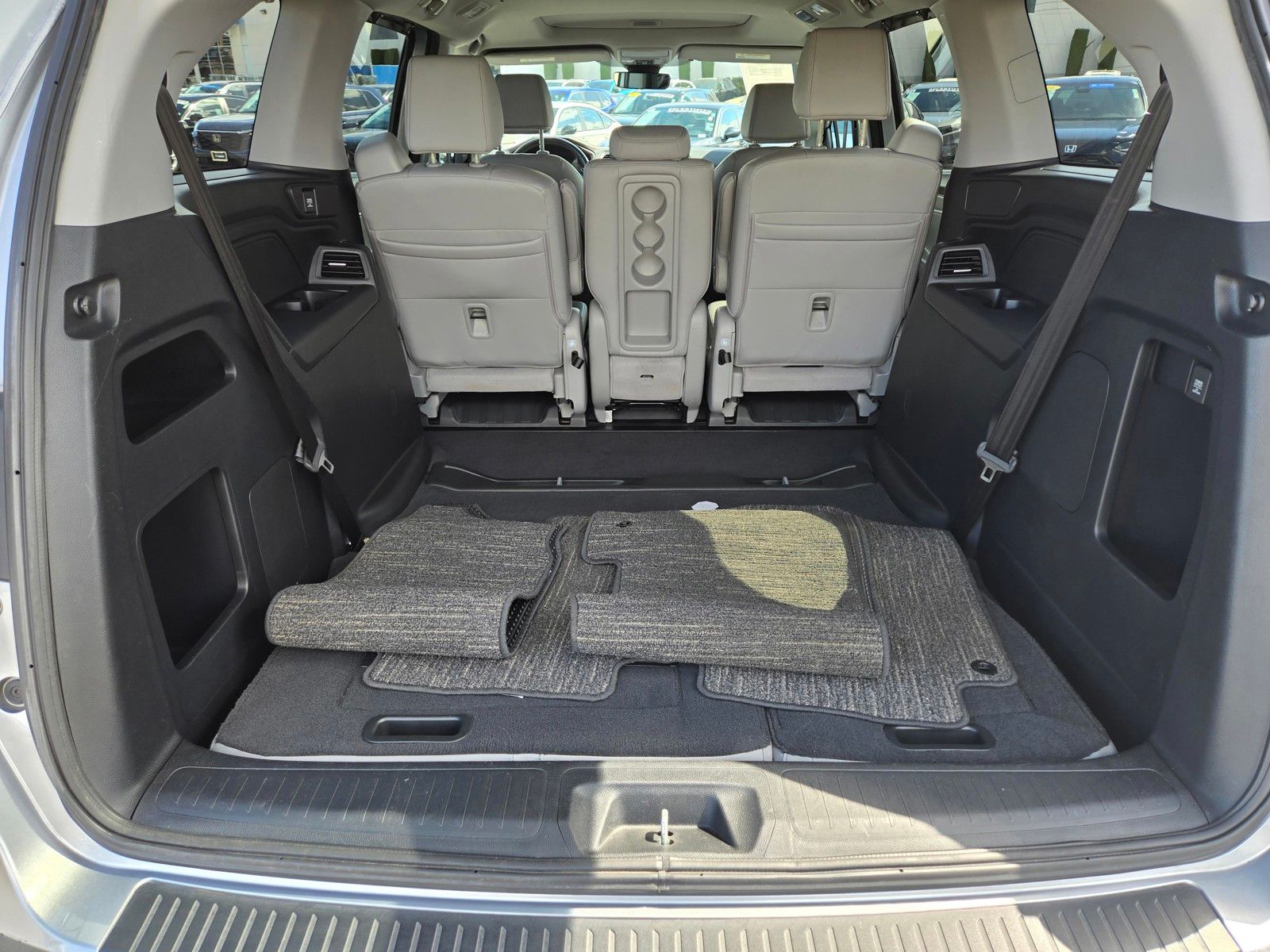 2021 Honda Odyssey EX-L - Photo 10