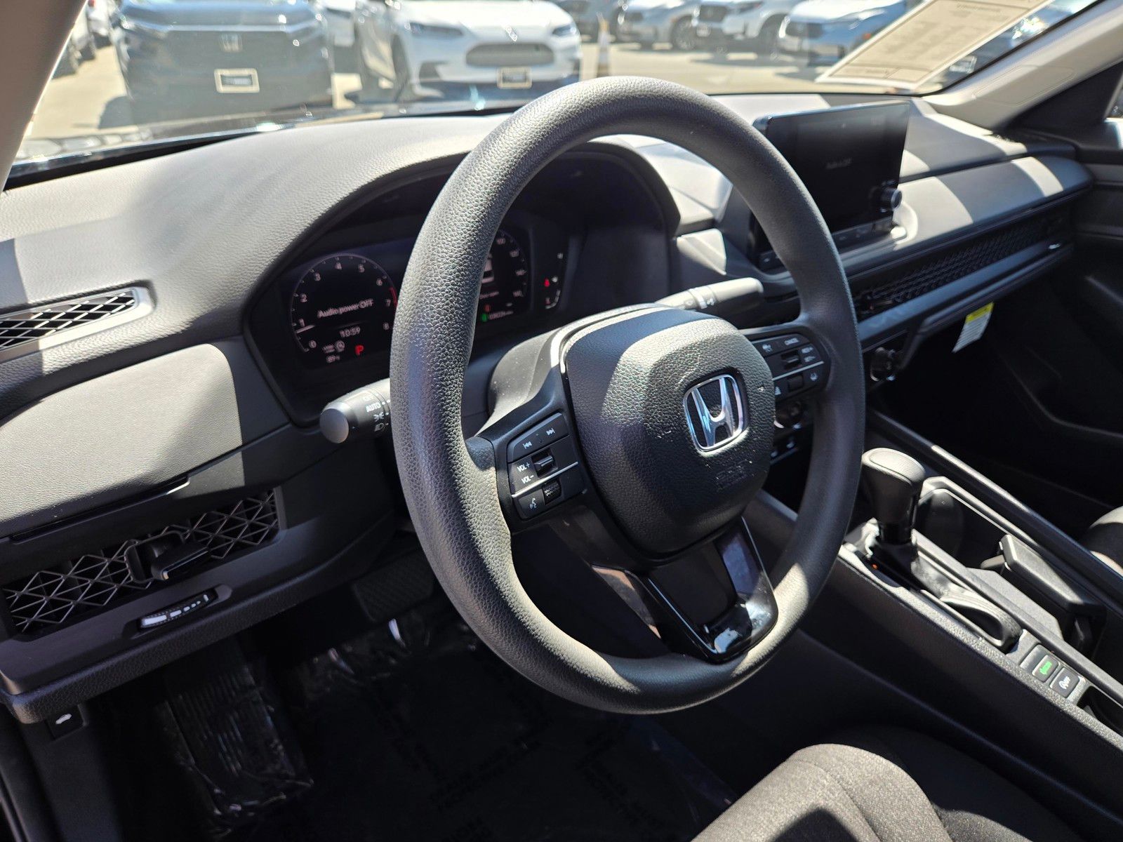 2024 Honda Accord LX - Photo 12