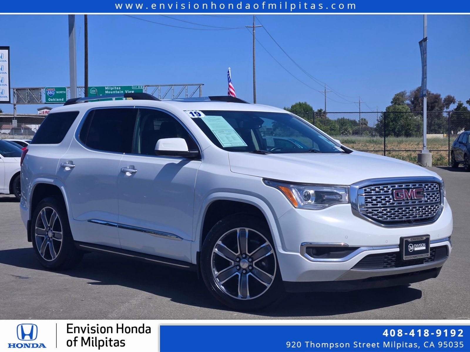 2019 GMC Acadia Denali AWD's photo