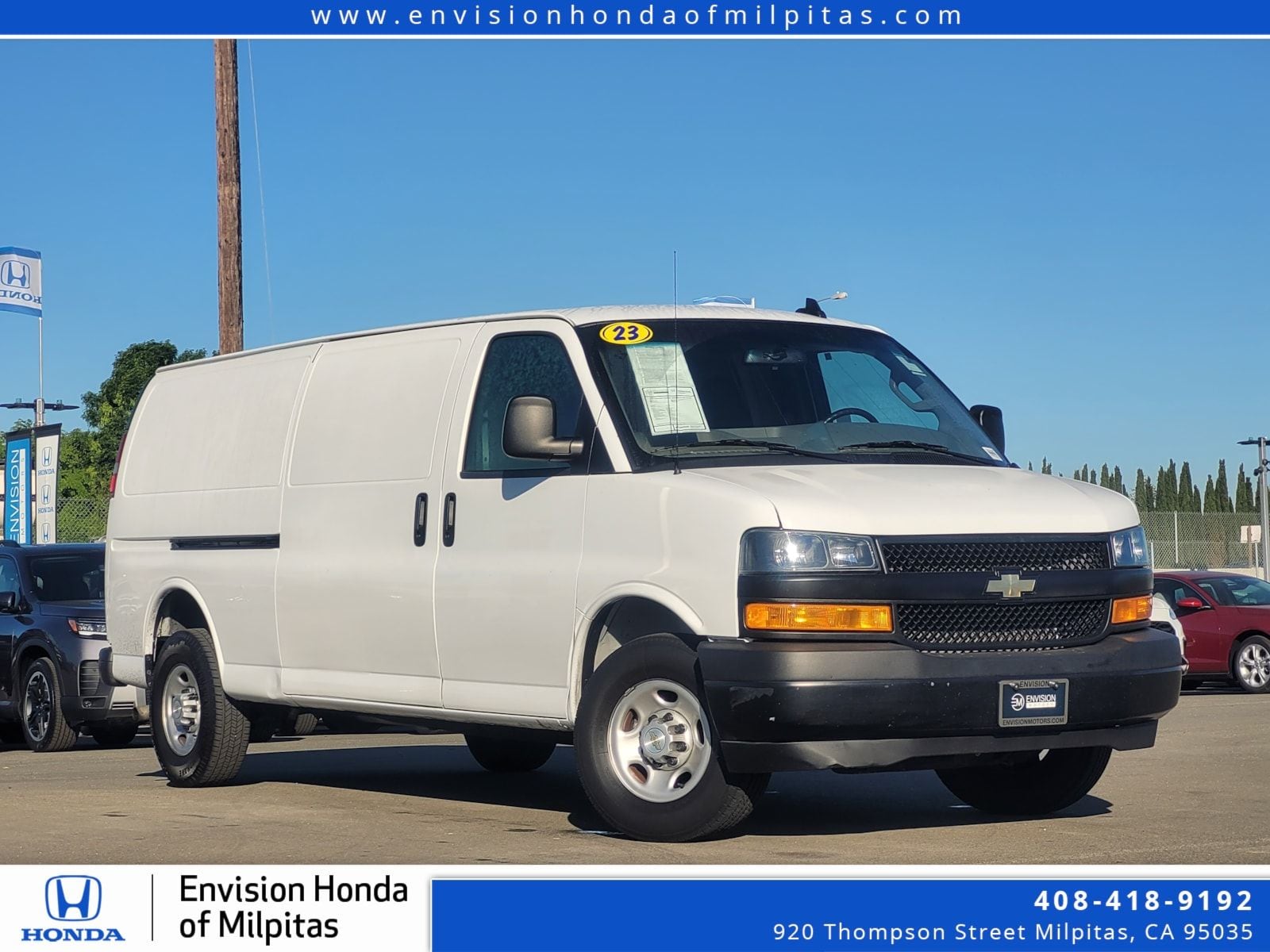 2023 Chevrolet Express 2500 Extended Work Van HD's photo