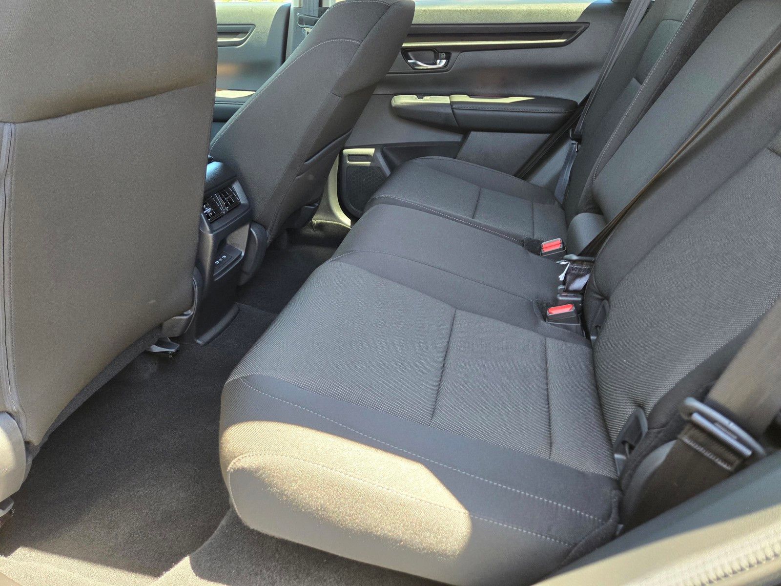 2026 Honda CR-V EX - Photo 16