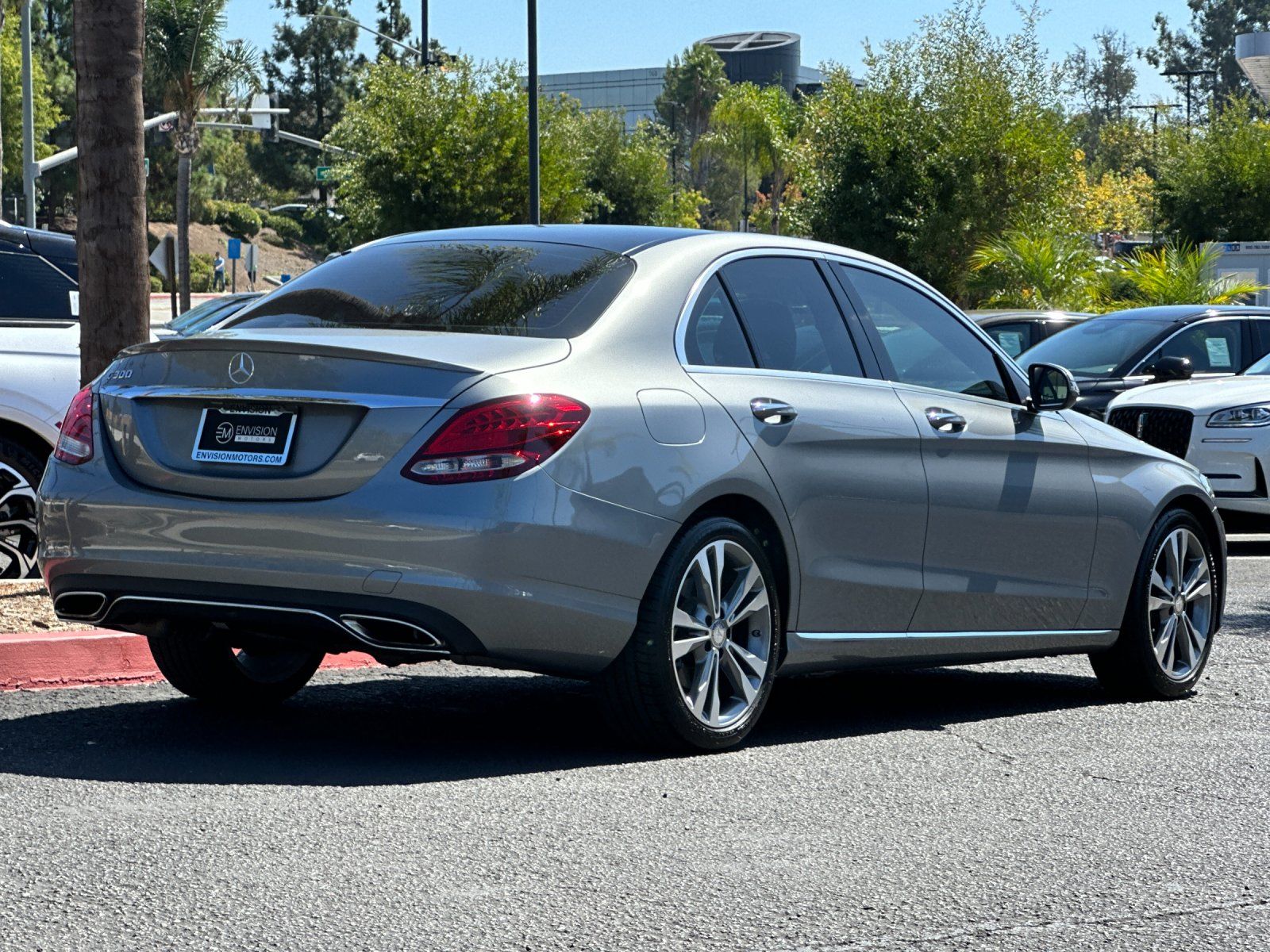 2016 Mercedes Benz C 300 Sedan photo 3