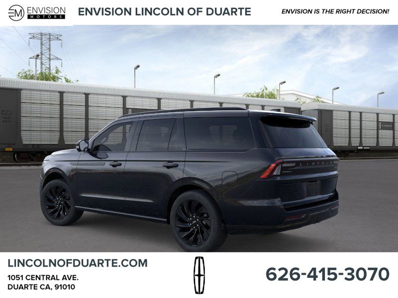 2025 Lincoln Navigator Reserve photo 4