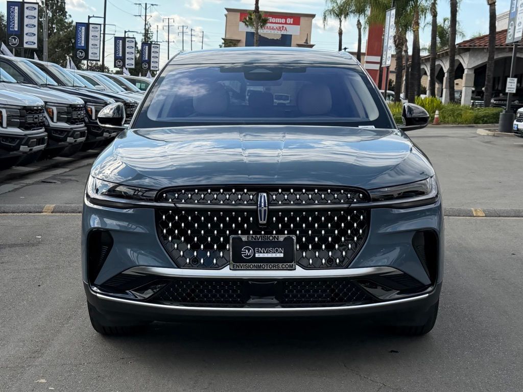 2025 Lincoln Nautilus Premiere photo 2