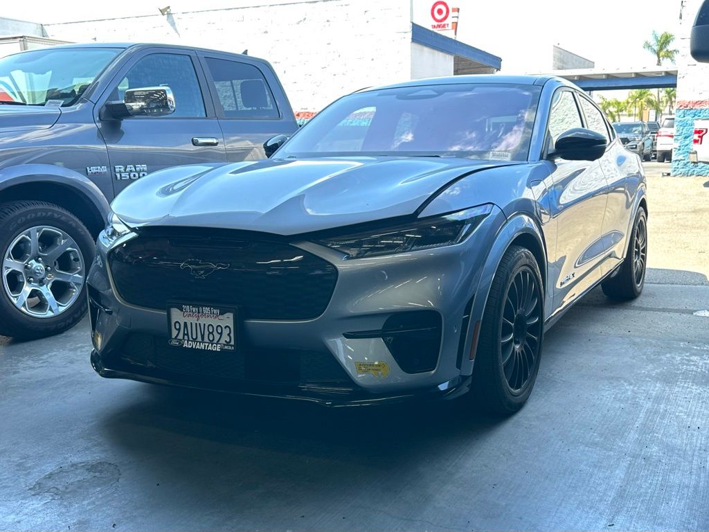 2022 Ford Mustang Mach-E GT photo 3