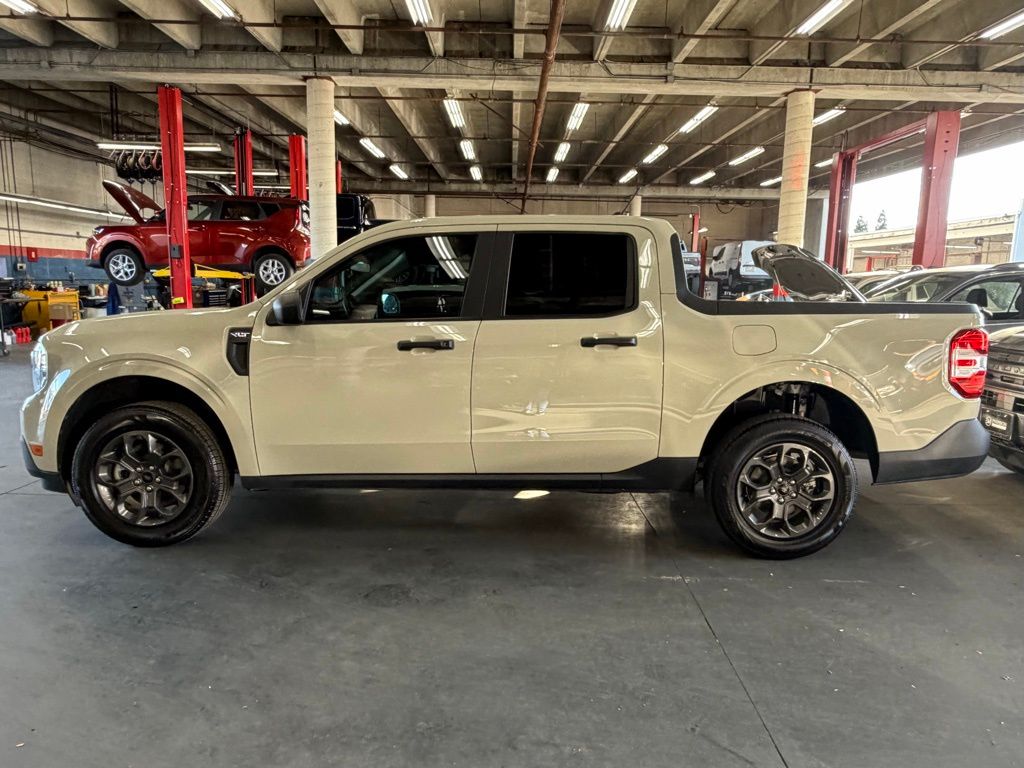 2024 Ford Maverick XLT photo 3
