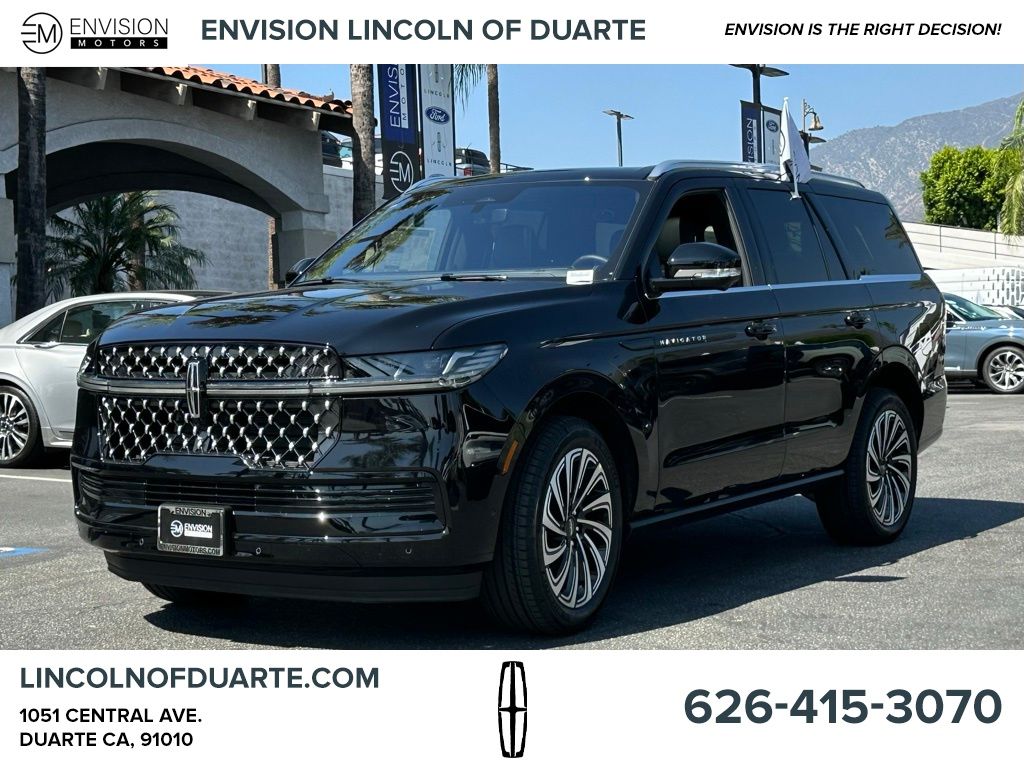 2025 Lincoln Navigator Black Label photo 3