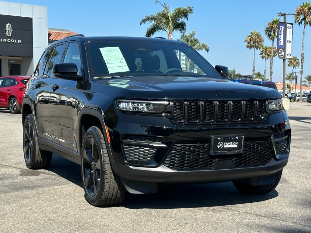 Used 2024 Jeep Grand Cherokee Altitude with VIN 1C4RJGAG6RC158153 for sale in Oxnard, CA