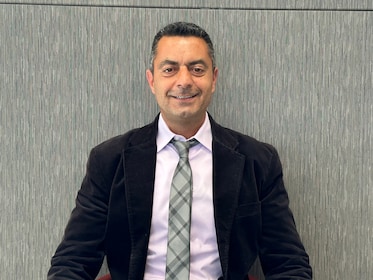 Staff member Ashkan Mojaddam from ID_7ea7e24ecca5
