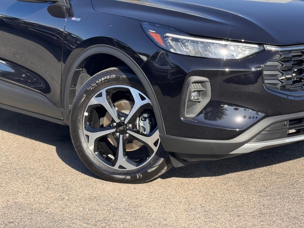 Used 2025 Ford Escape ST-Line Select SUV