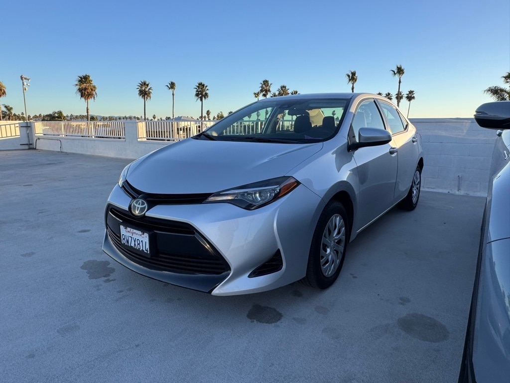 Used 2018 Toyota Corolla LE Sedan