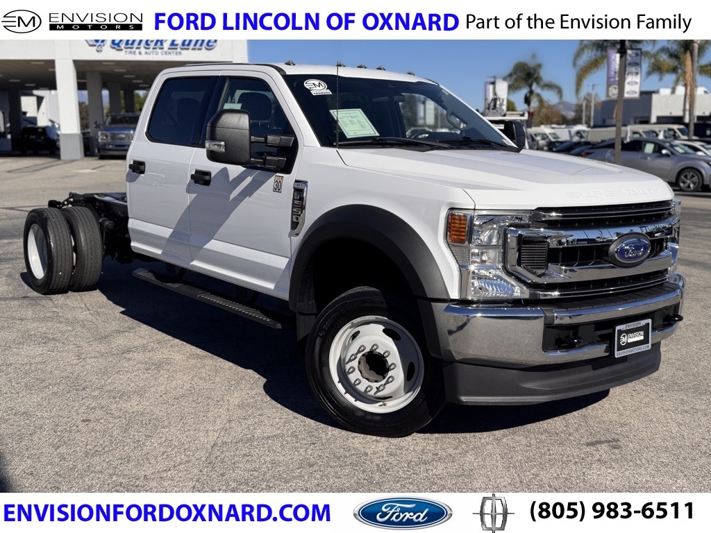2022 Ford F-550 Super Duty Chassis Cab XLT's photo