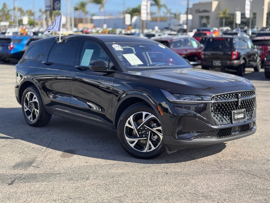 Used 2025 Lincoln Nautilus Premiere SUV