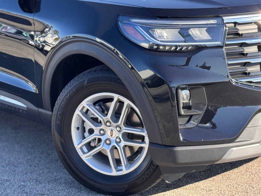 Used 2025 Ford Explorer Active SUV