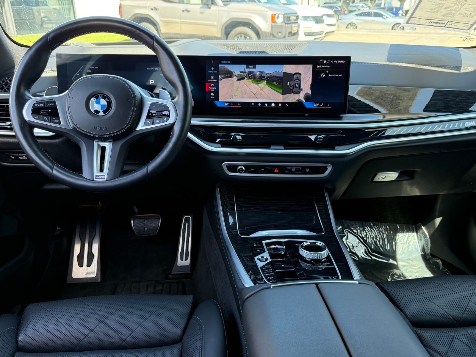 2025 BMW X5 M60i - Photo 41
