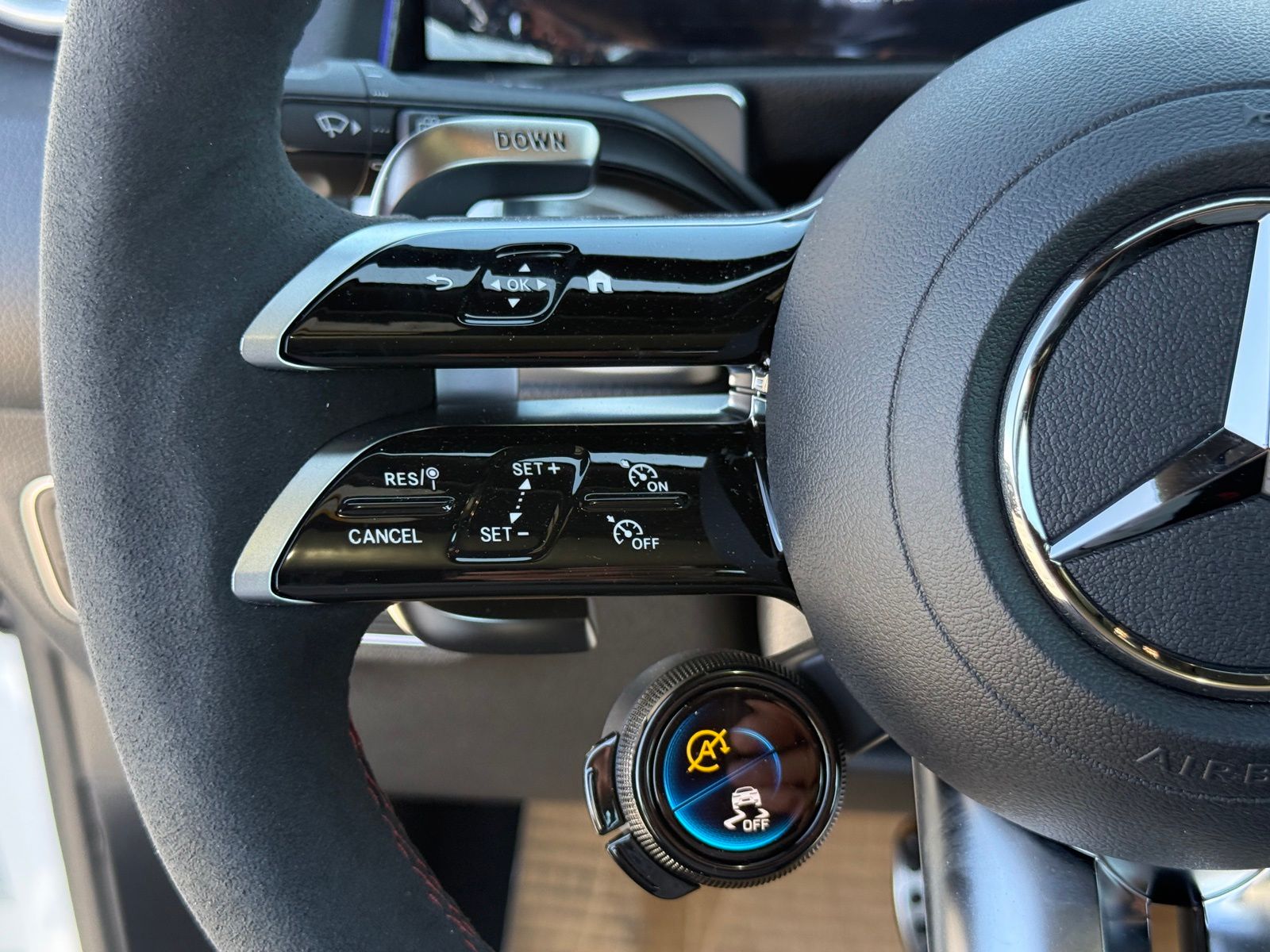 2026 Mercedes-Benz GLB AMG GLB 35 - Photo 24