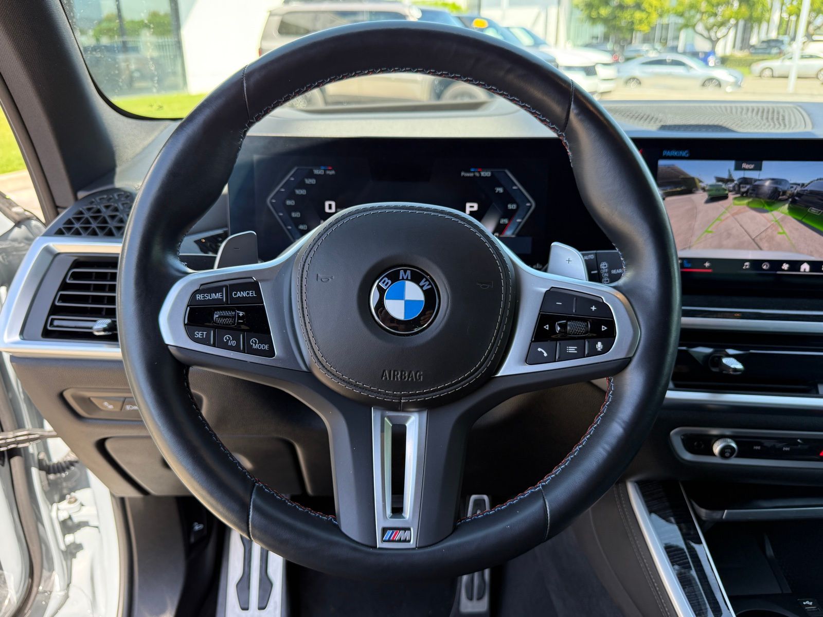 2025 BMW X5 M60i - Photo 31