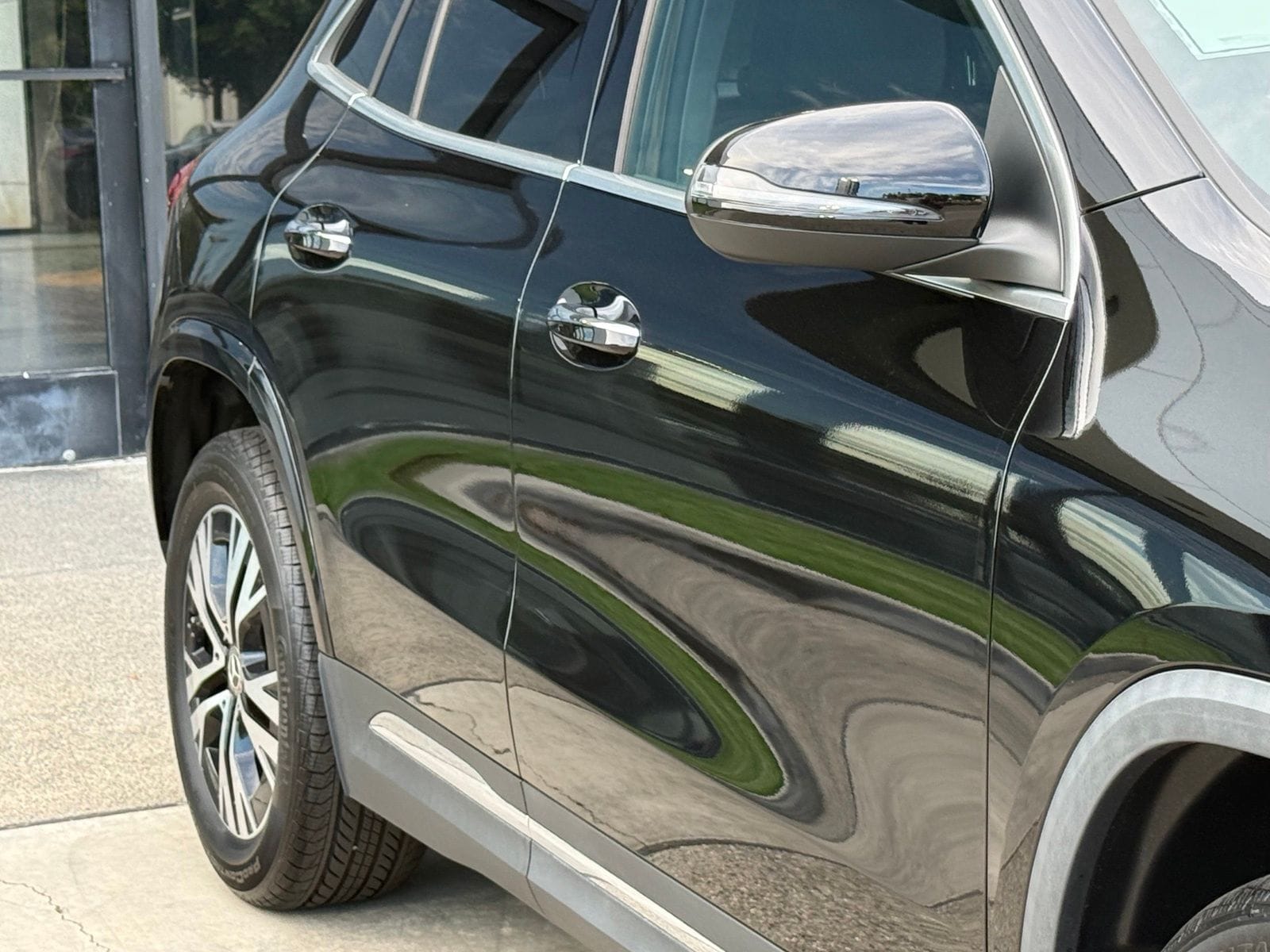 2025 Mercedes-Benz GLA GLA250 - Photo 9