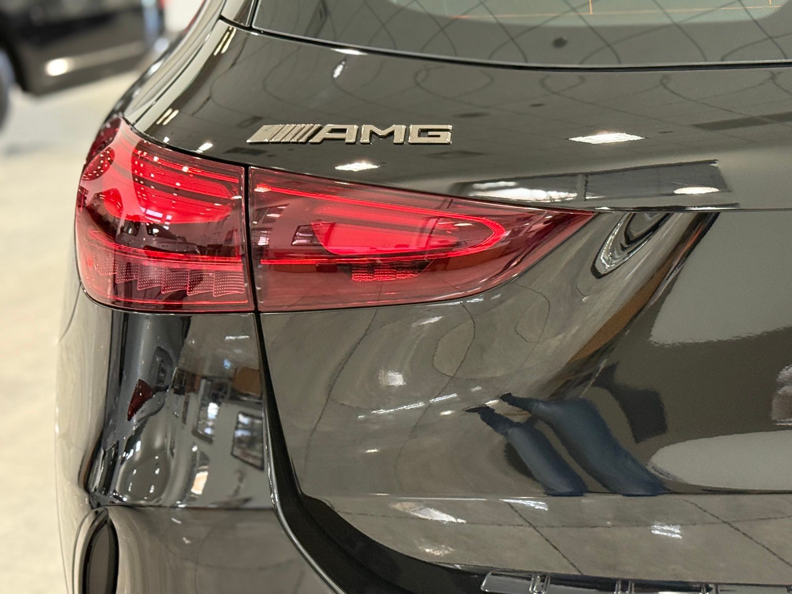 2026 Mercedes-Benz GLA AMG GLA 35 - Photo 8