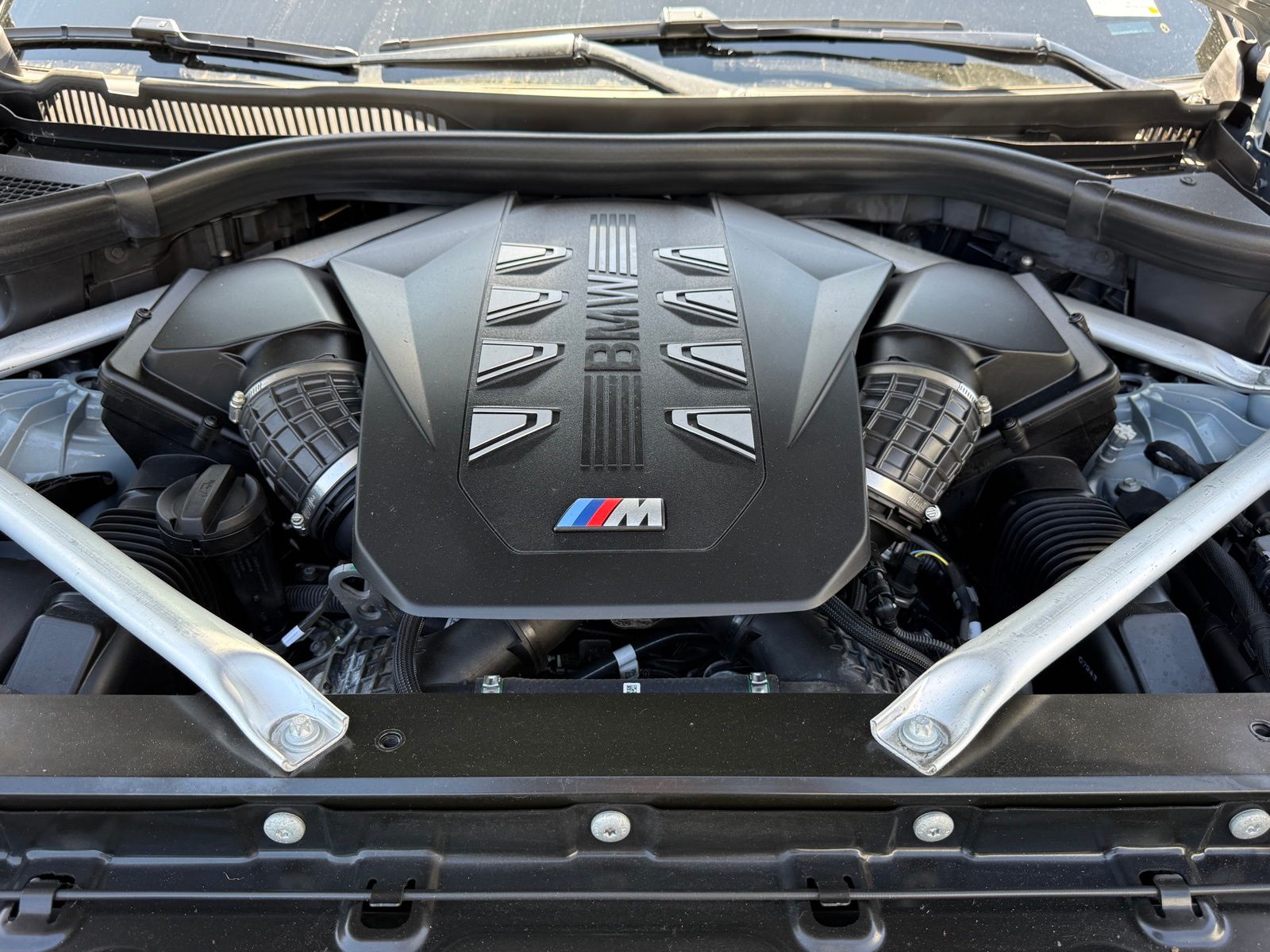 2025 BMW X5 M60i - Photo 42