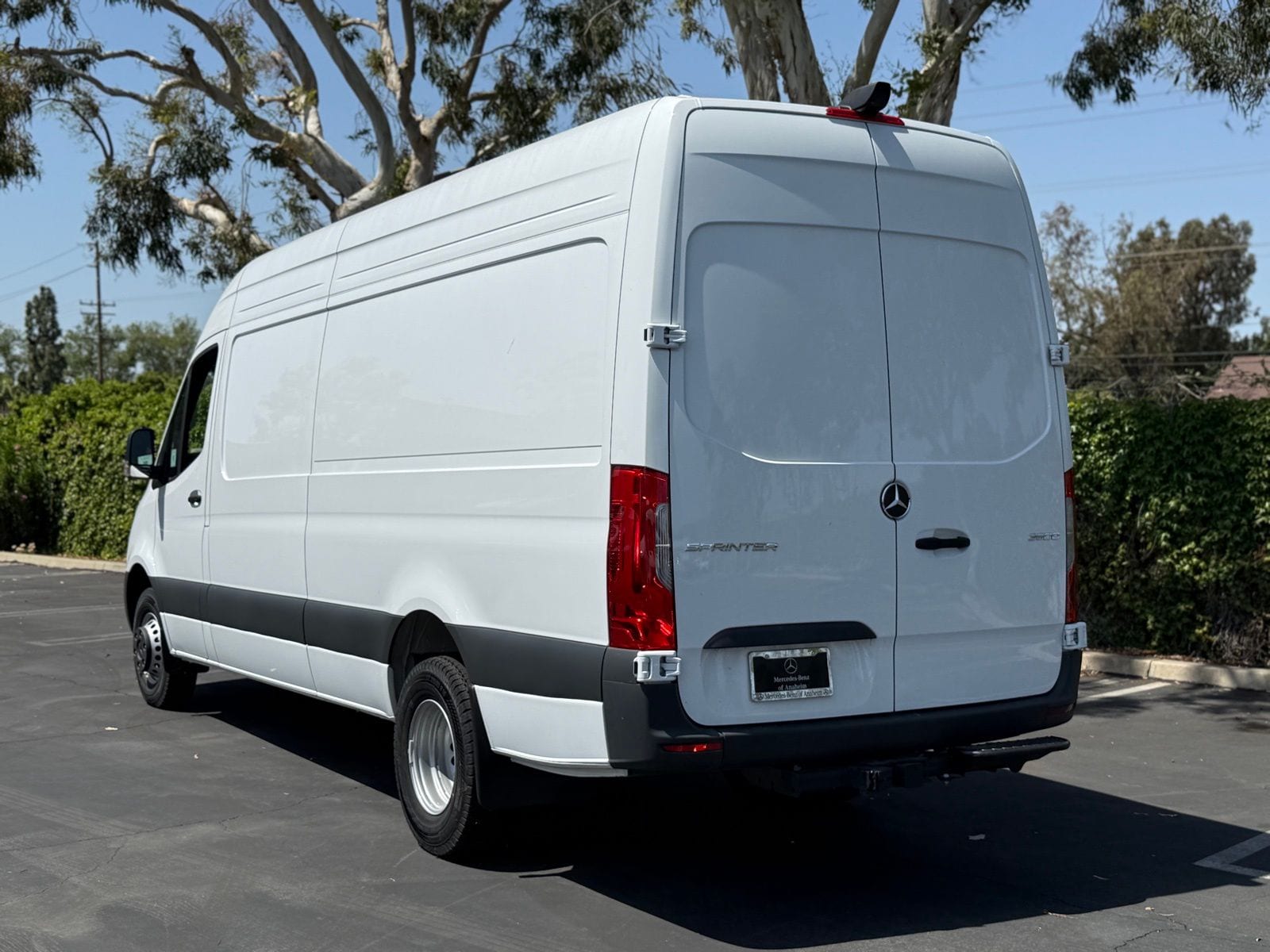 2025 Mercedes-Benz Sprinter Cargo Van Base - Photo 9