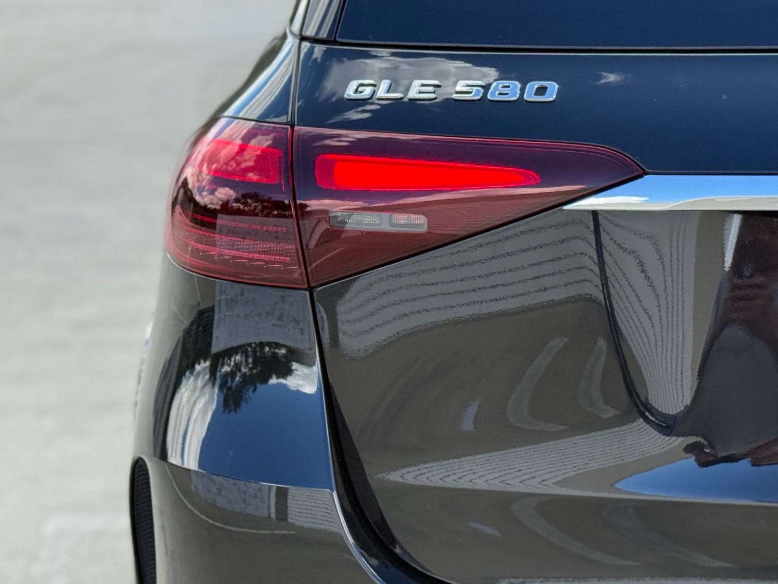 2025 Mercedes-Benz GLE GLE580 - Photo 9