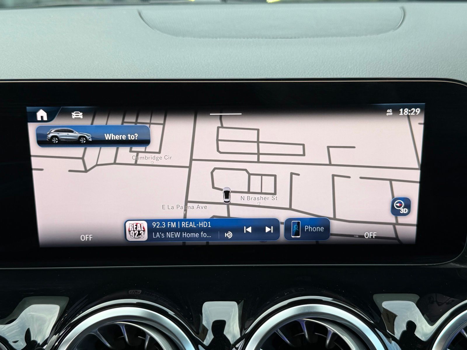 2025 Mercedes-Benz GLA GLA250 - Photo 35