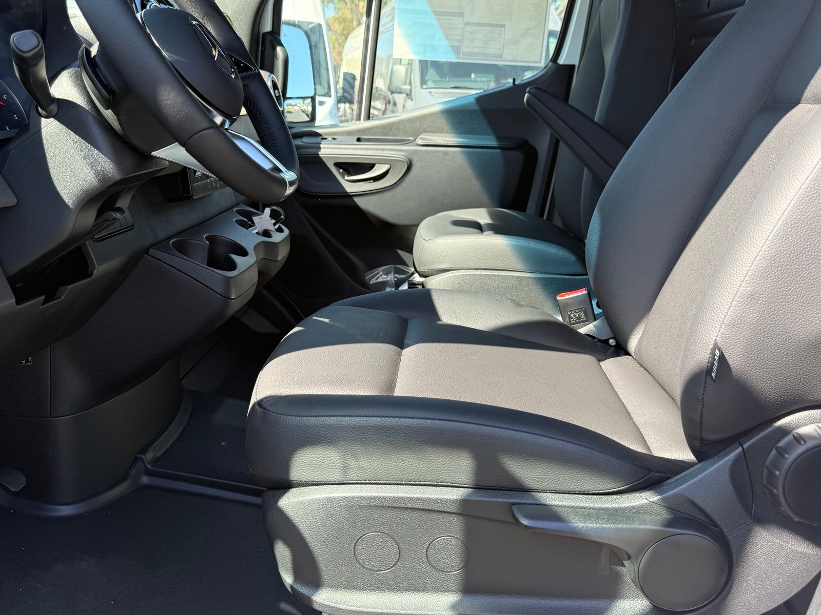 2025 Mercedes-Benz Sprinter Cargo Van Base - Photo 21