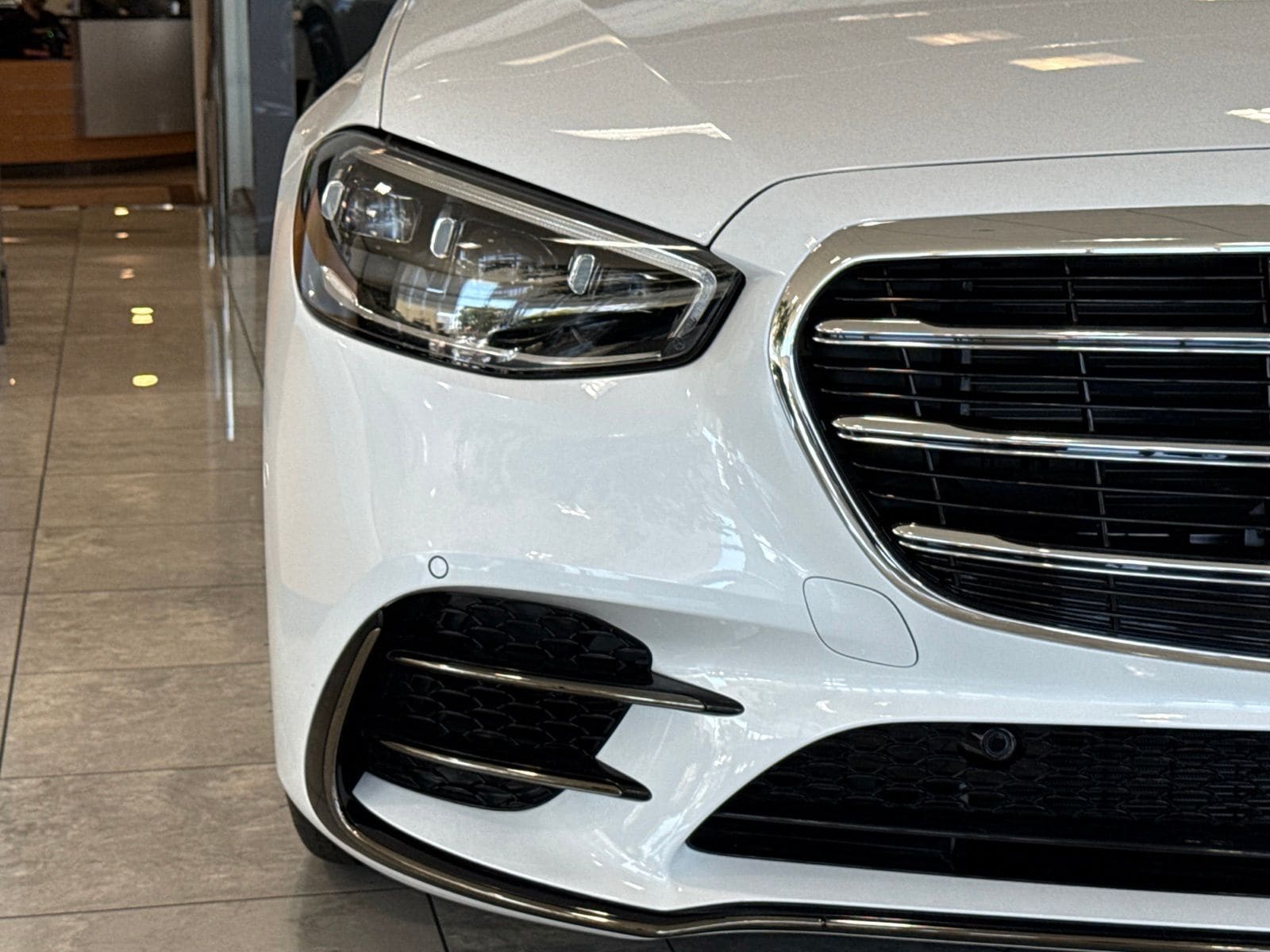 2025 Mercedes-Benz S-Class S 580 - Photo 7