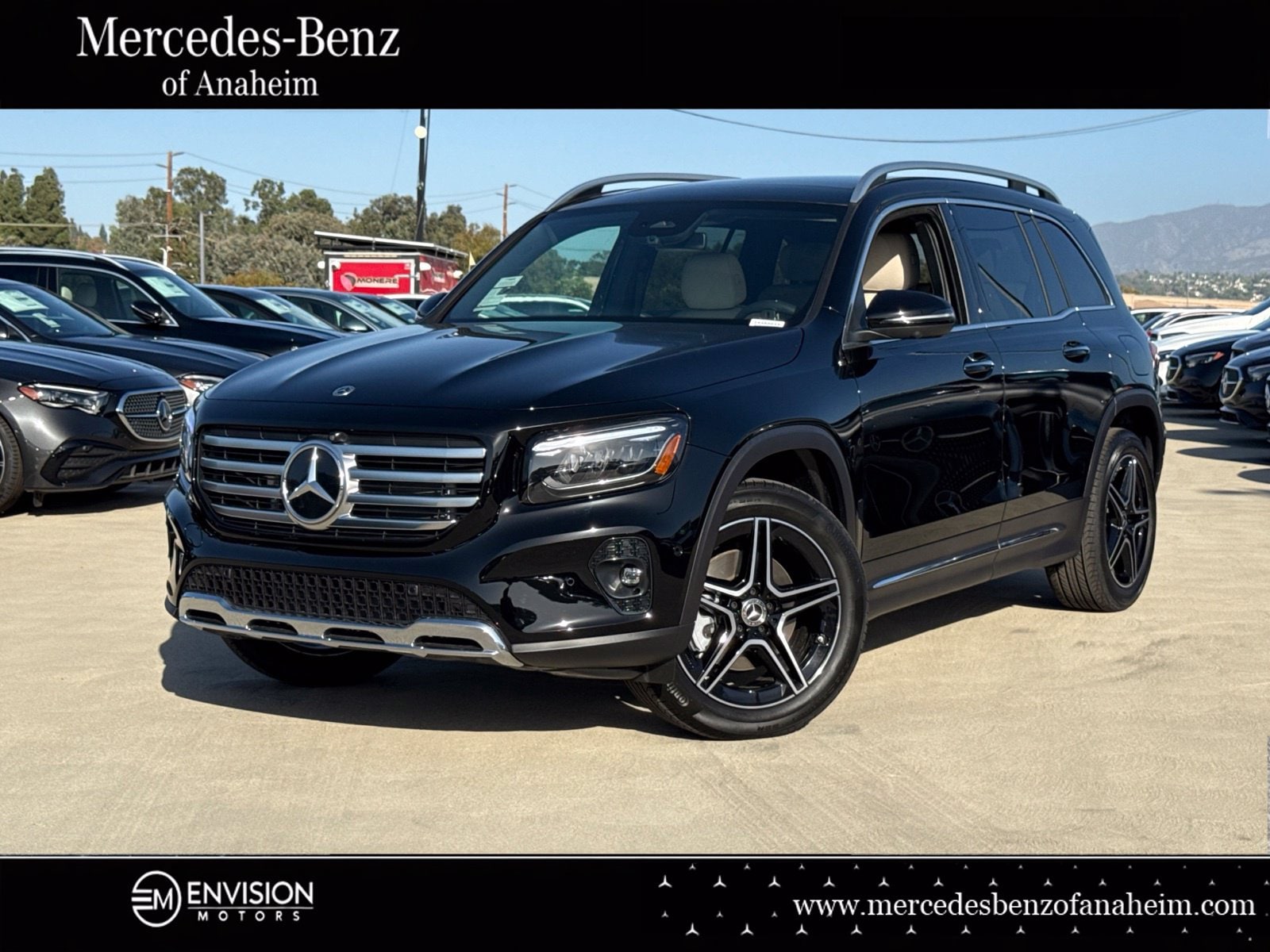  2026 Mercedes-Benz GLB SUV / Crossover Front-Wheel Drive 8-Speed Dual Clutch