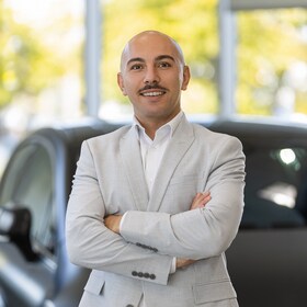 Staff member Ali Hammad from ID_5ff659