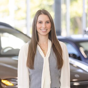 Staff member Andrea Nalbandian from ID_3029e6