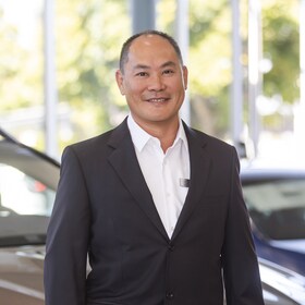 Staff member Jeff Lu from ID_3029e6
