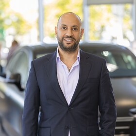 Staff member Yasser Soliman from ID_221538