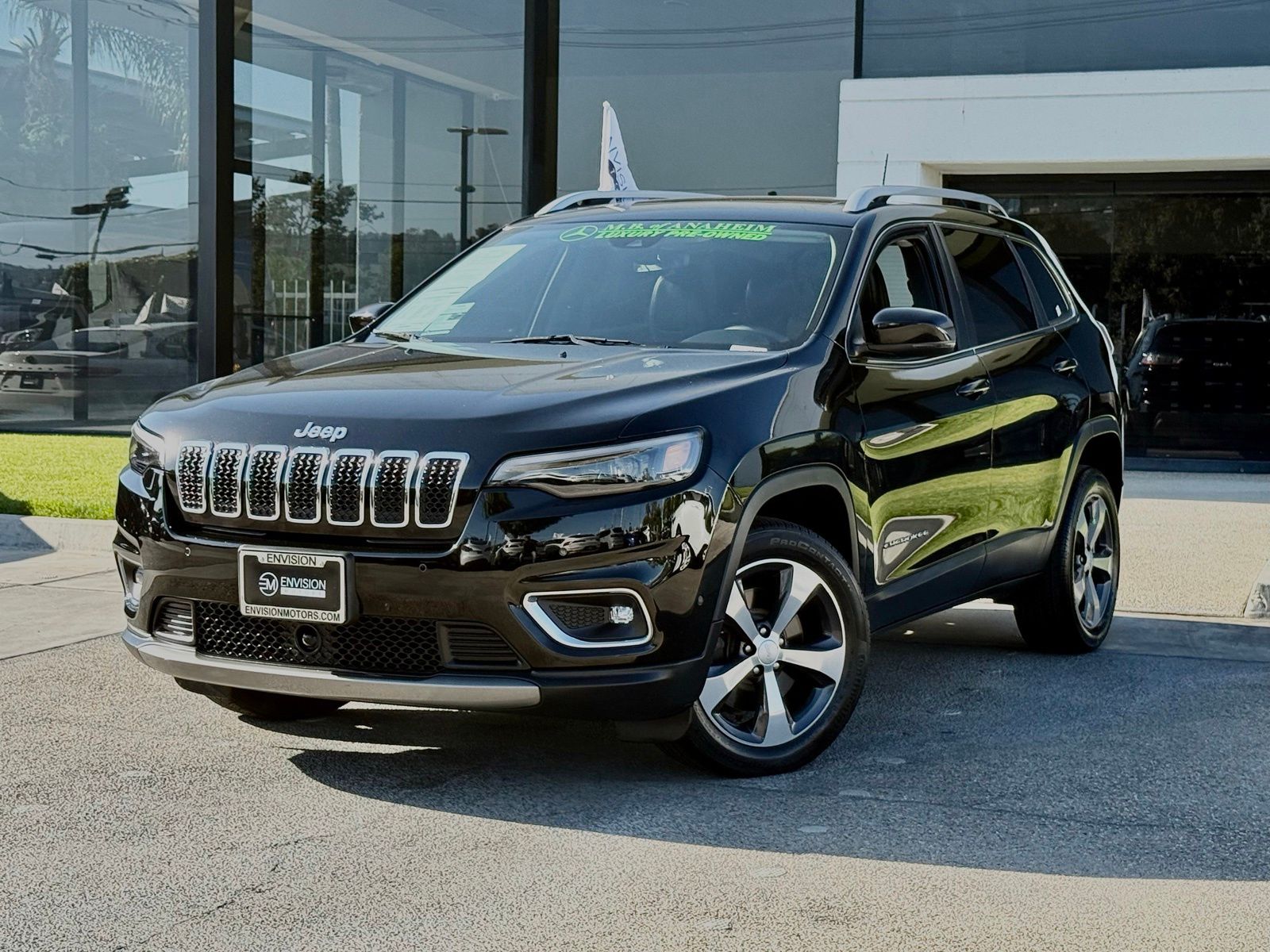 Used 2019 Jeep Cherokee Limited with VIN 1C4PJLDB2KD434845 for sale in West Covina, CA