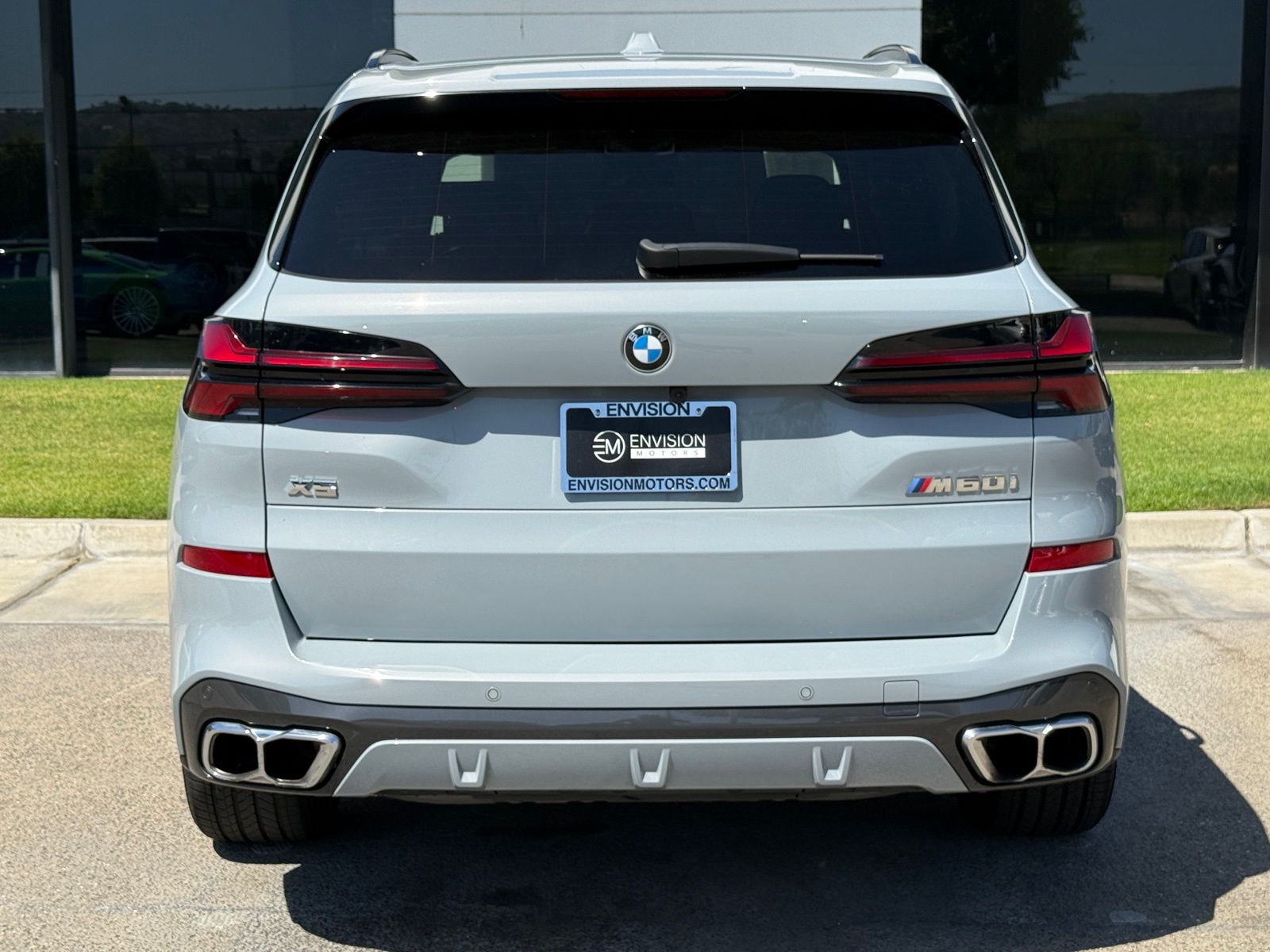 2025 BMW X5 M60i - Photo 13
