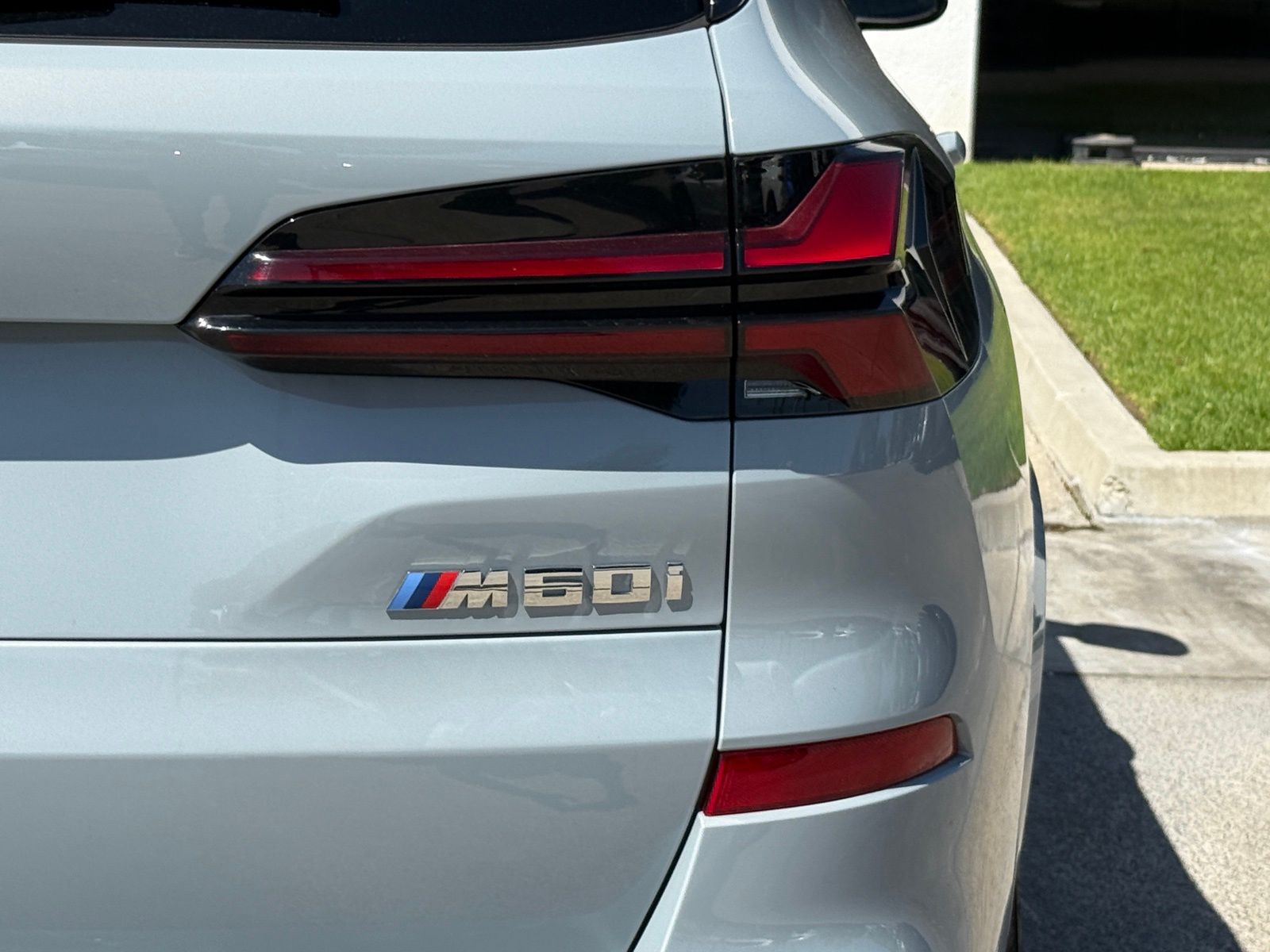 2025 BMW X5 M60i - Photo 14
