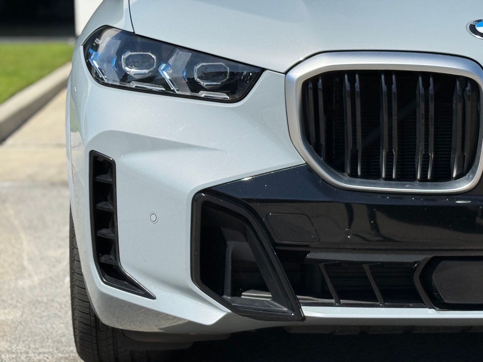 2025 BMW X5 M60i - Photo 7
