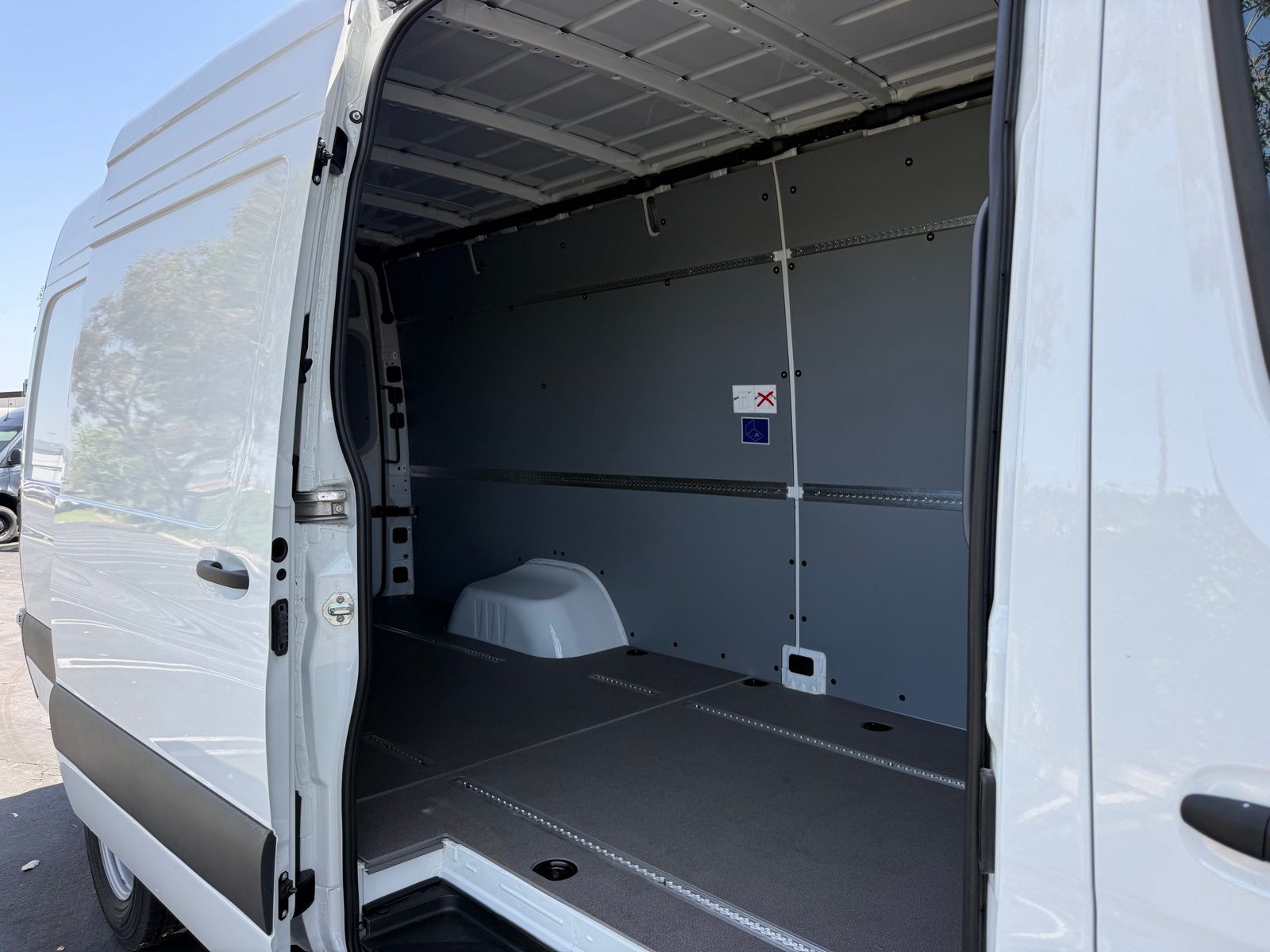 2025 Mercedes-Benz Sprinter Cargo Van Base - Photo 15